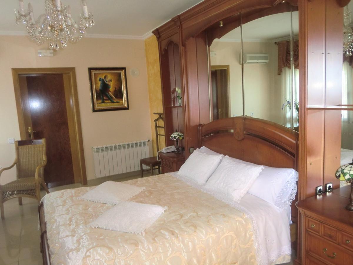 Hotel Gasaqui Ayelo de Malferit Quarto foto